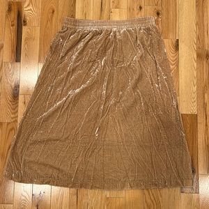 H&M crushed velvet skirt